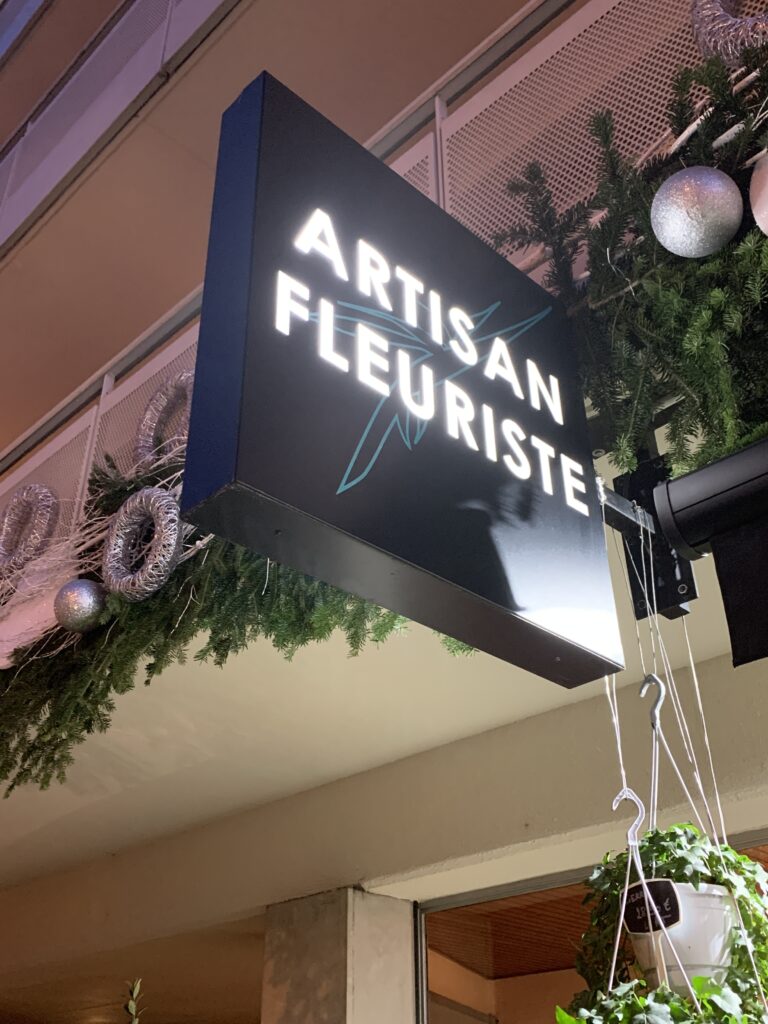 enseigne lumineuse fleuriste toulouse