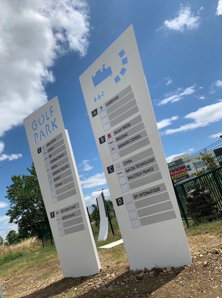 signalétique extérieure bureaux