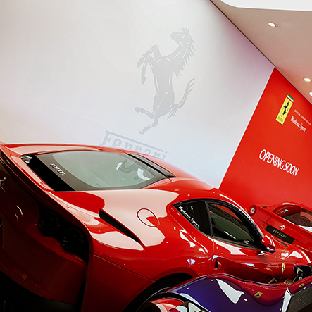 ferrari showroom temporaire